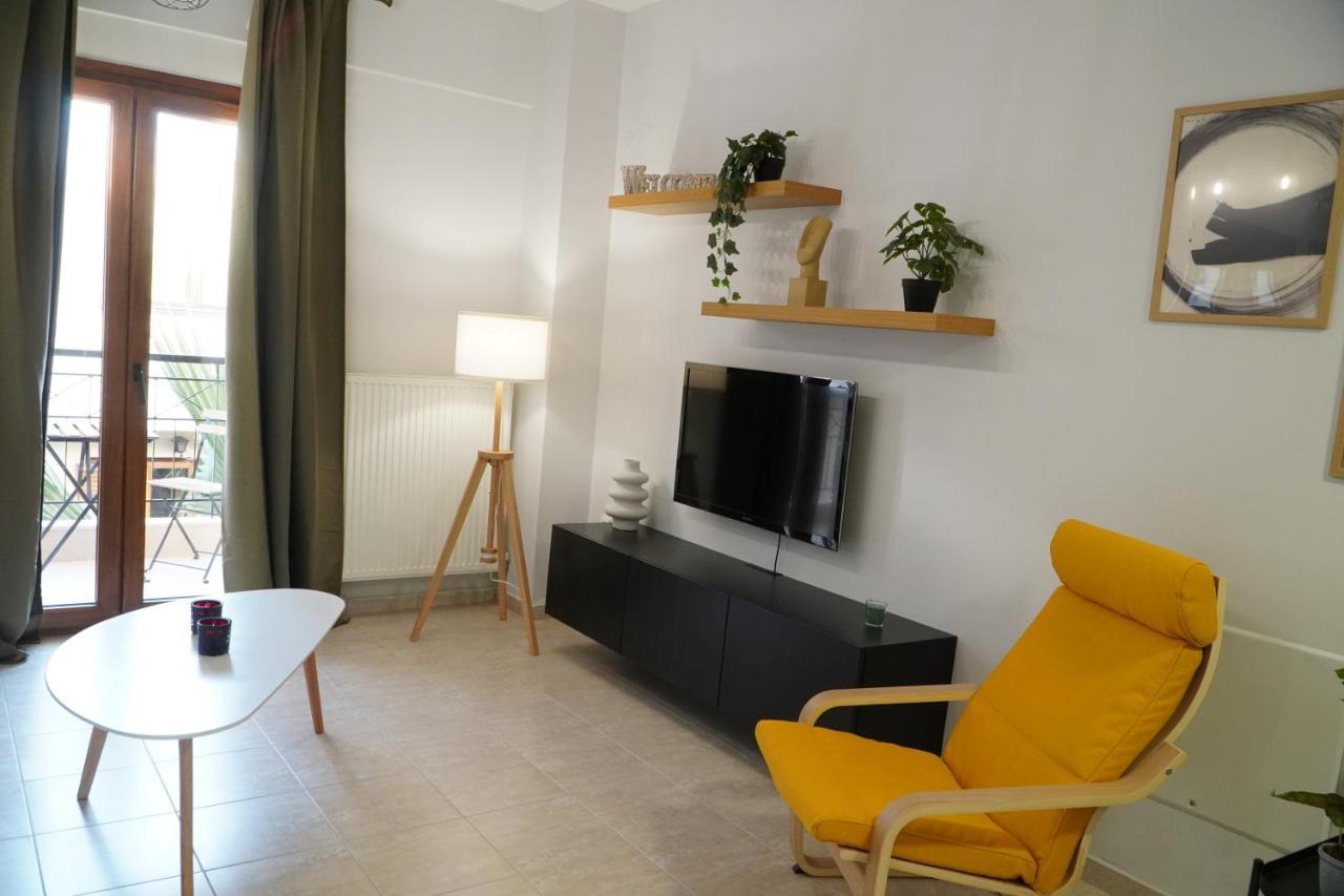 Modern Apartment In Οld Τown テッサロニキ エクステリア 写真