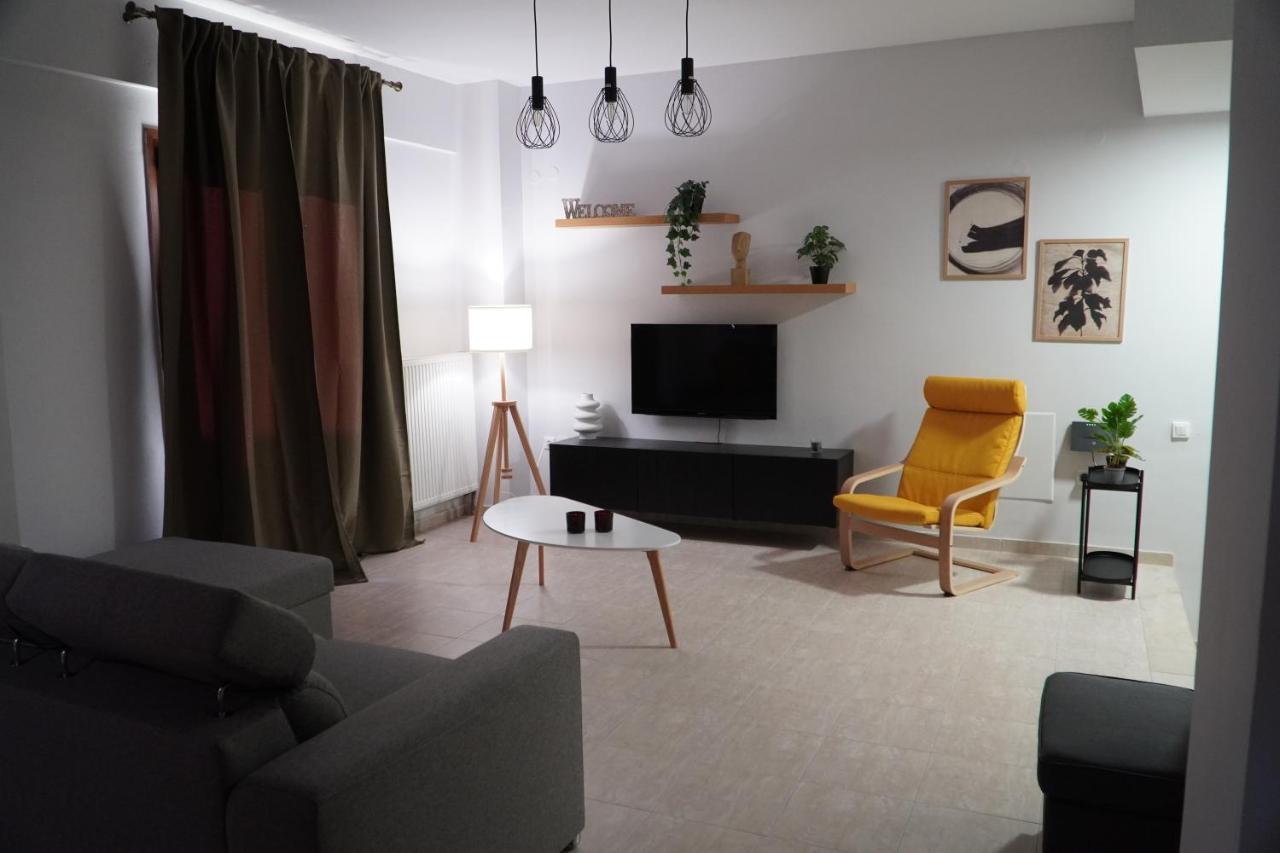 Modern Apartment In Οld Τown テッサロニキ エクステリア 写真