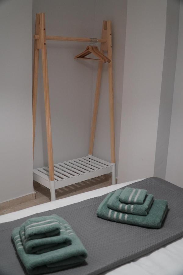 Modern Apartment In Οld Τown テッサロニキ エクステリア 写真