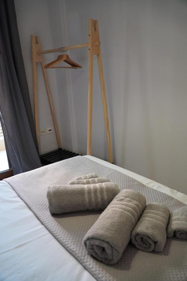 Modern Apartment In Οld Τown テッサロニキ エクステリア 写真