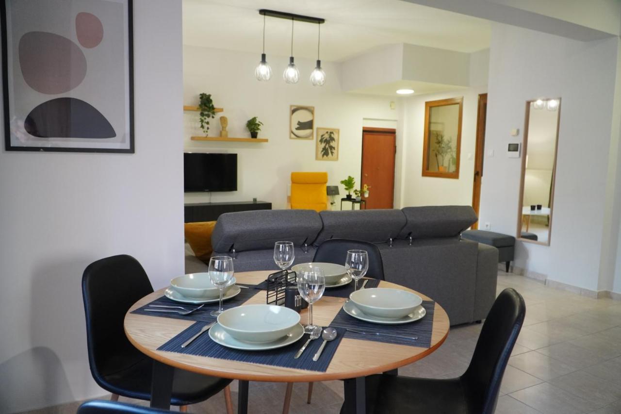 Modern Apartment In Οld Τown テッサロニキ エクステリア 写真